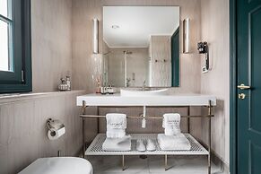 Zamarin Hotel