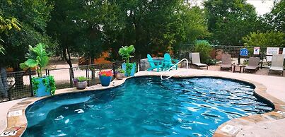 Al's Hideaway Cabin and RV Rentals LLC