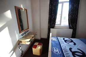 Sheni Hostel