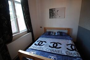 Sheni Hostel