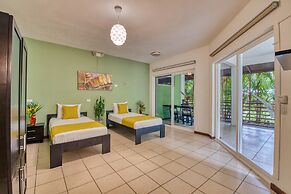 Terrazas del Caribe Hotel