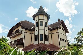 Chateau Palace Hotel