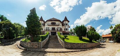 Chateau Palace Hotel