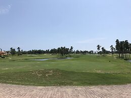 Marina Villas - Grand Isla Navidad