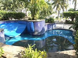 Marina Villas - Grand Isla Navidad