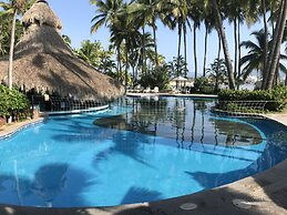 Marina Villas - Grand Isla Navidad