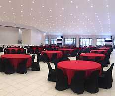 Acacia Hotel Bacolod