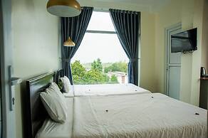 Hue Four Seasons Hotel