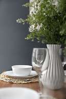 Airhome Southbank Riverside Tower