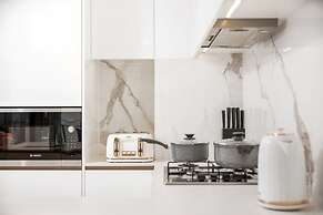 Airhome Southbank Riverside Tower