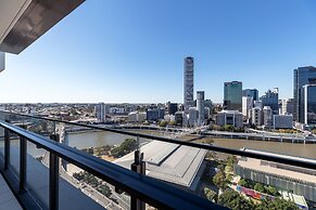 Airhome Southbank Riverside Tower