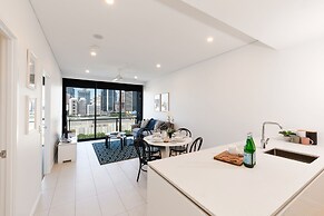 Airhome Southbank Riverside Tower