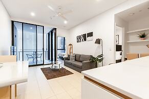 Airhome Southbank Riverside Tower