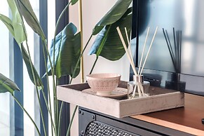 Airhome Southbank Riverside Tower