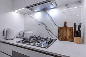 Airhome Southbank Riverside Tower