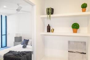 Airhome Southbank Riverside Tower