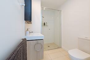 Airhome Southbank Riverside Tower