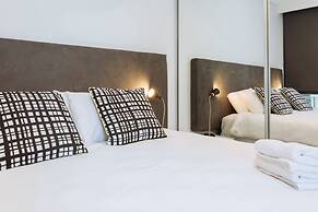 Airhome Southbank Riverside Tower