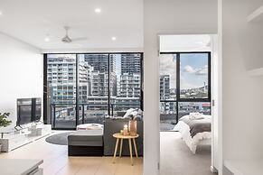 Airhome Southbank Riverside Tower