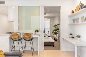 Airhome Southbank Riverside Tower