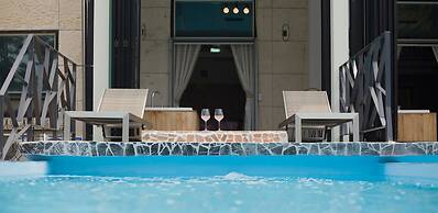 Pool Villa Linderburg