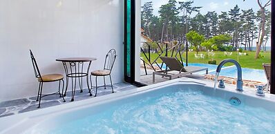 Pool Villa Linderburg