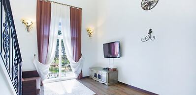 Pool Villa Linderburg