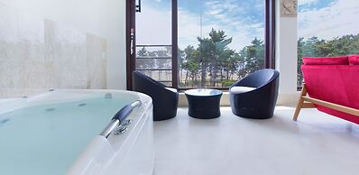 Pool Villa Linderburg