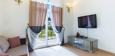 Pool Villa Linderburg