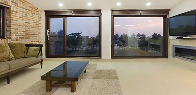 Pool Villa Linderburg