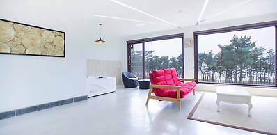 Pool Villa Linderburg