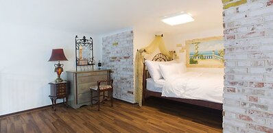 Pool Villa Linderburg