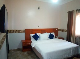 Bayse One Place Jericho