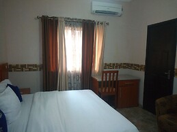 Bayse One Place Jericho