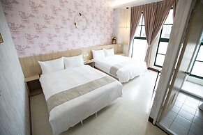 Jia-Jia Business Hotel