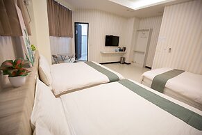 Jia-Jia Business Hotel