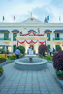 Yellow Durbar Apartment and Lounge