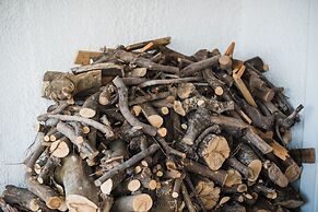 Traditional Luxury Villa Armonia