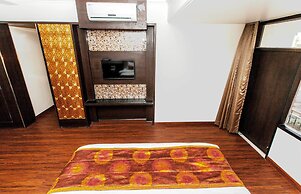 Hotel Subash International