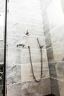 Hotel Subash International