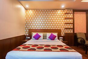 Hotel Subash International