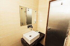 Hotel Subash International