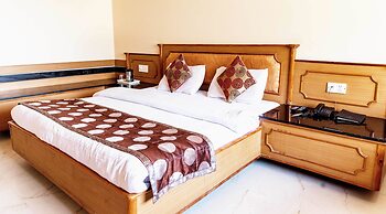 Hotel Subash International