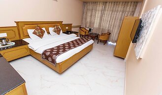 Hotel Subash International