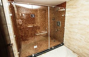 Hotel Subash International