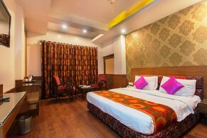 Hotel Subash International