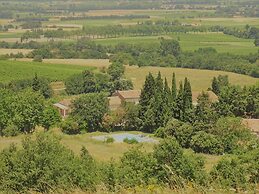 Domaine de la Petite Tour