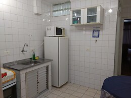 Kitnet em São Vicente