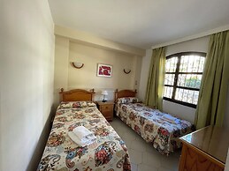 Apartamentos El Toro