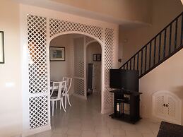 Apartamentos El Toro